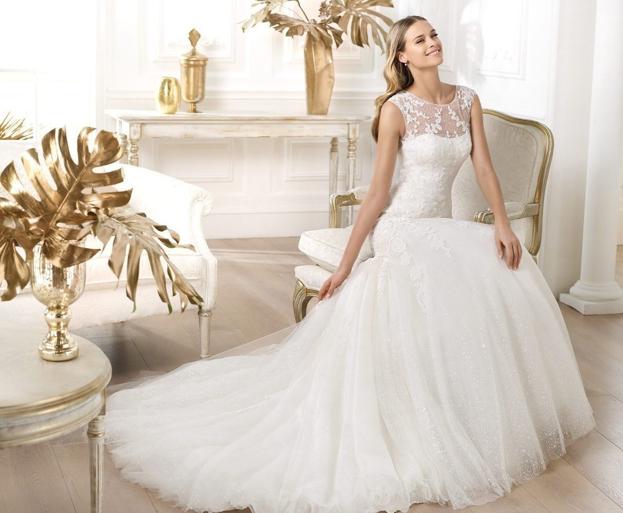 Wedding Gown Rentals
 Rent Your Dream Wedding Dress With Perfect Fit And