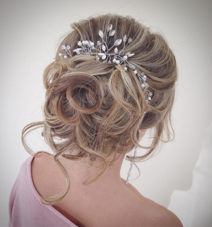 Wedding Hairstyle Images
 20 Wedding updo Haircut Ideas Designs