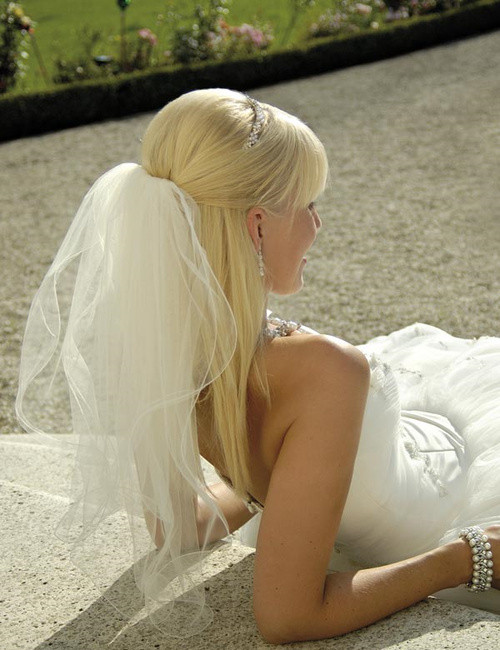 Wedding Hairstyles Down With Veil
 Half Up Half Down Wedding Hairstyles – 40 Stylish Ideas