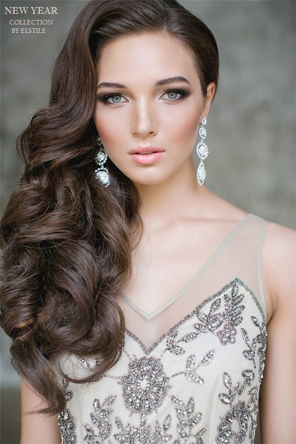 Wedding Hairstyles Side Swept
 one side half up wavy wedding hairstyle for long hair