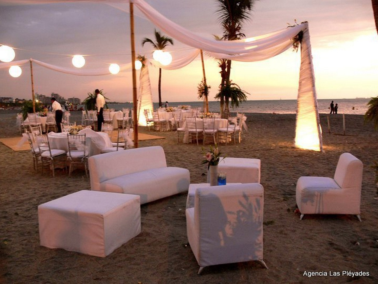 Wedding On Beach
 Exotic Colombian Weddings