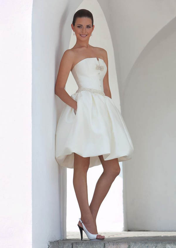 Wedding Reception Dress For Bride
 Beautiful Short Wedding Reception Dress 2013 Styles of