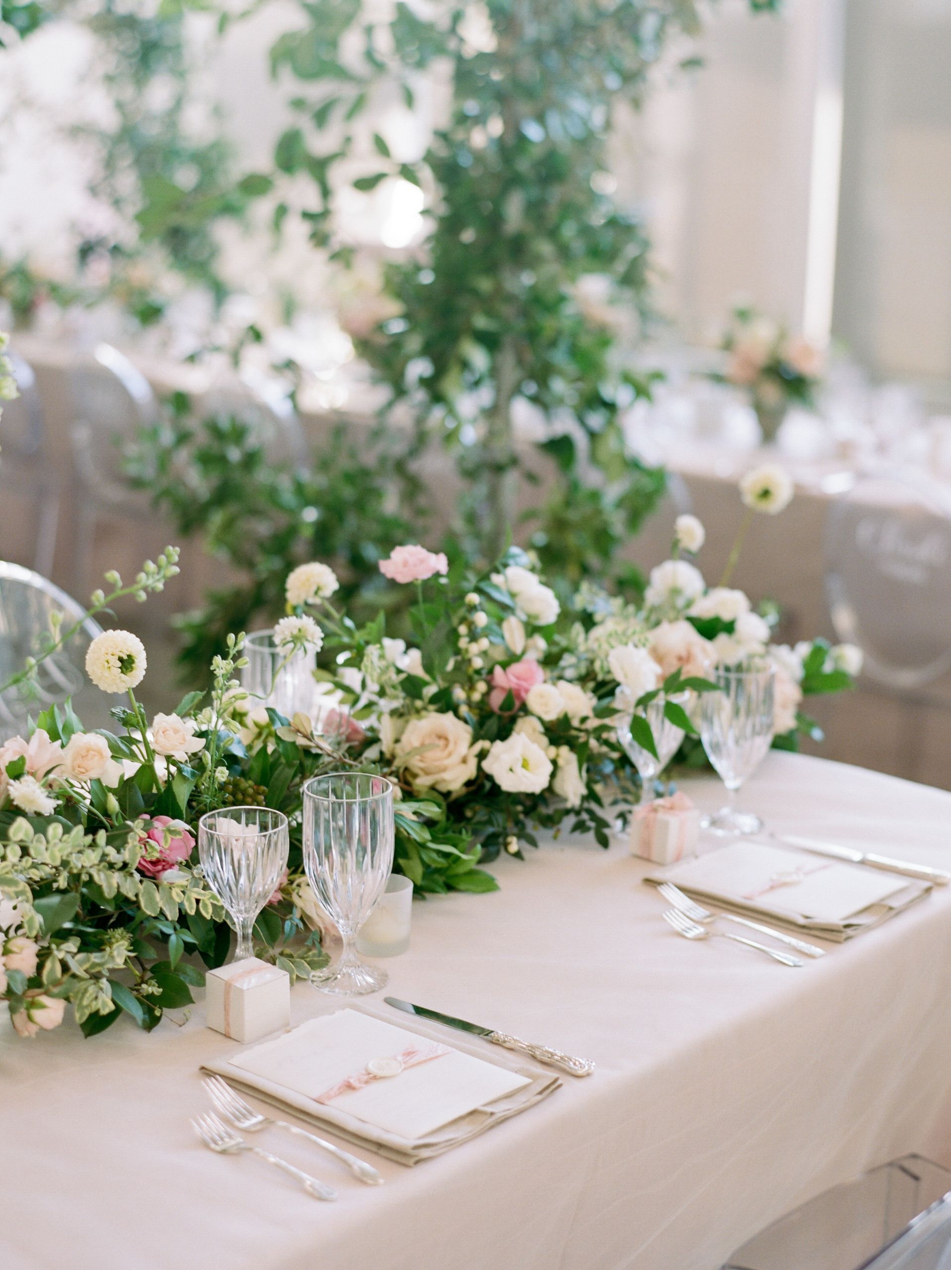 Wedding Table Flowers
 40 of Our Favorite Floral Wedding Centerpieces