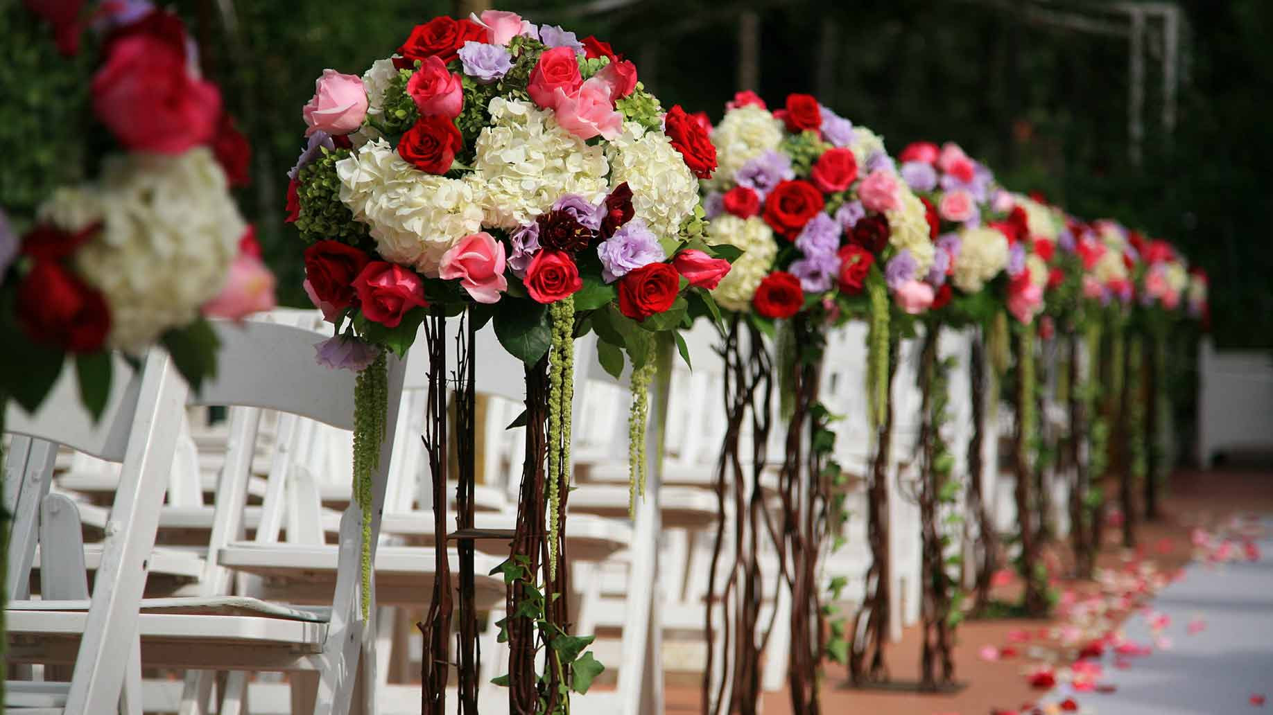 What Is The Average Cost Of Flowers For A Wedding
 31 Average Amount Spent Wedding Flowers