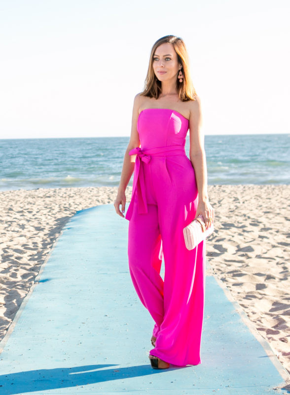 What To Wear For A Beach Wedding
 What to Wear to a Beach Wedding