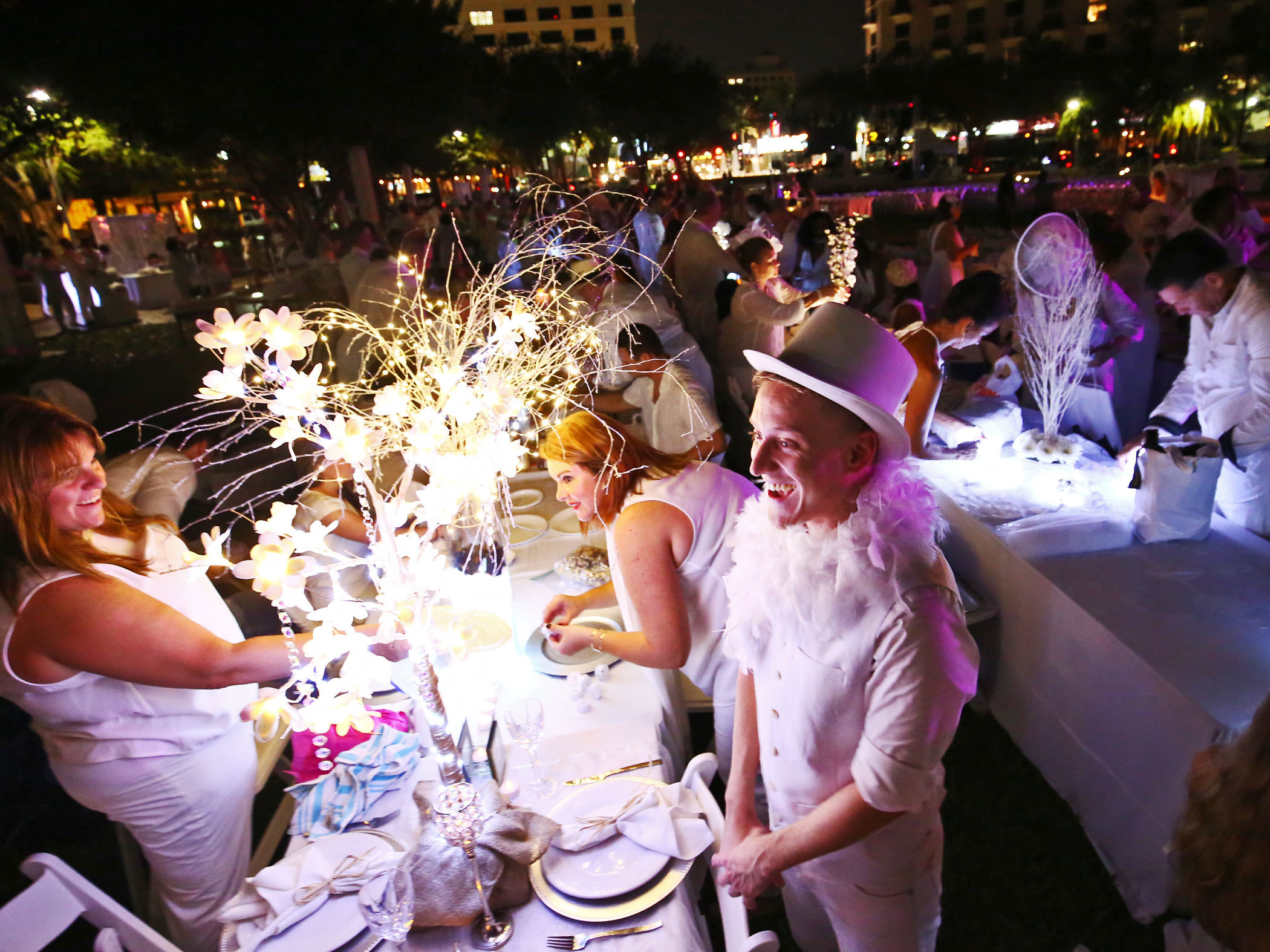 White Beach Party Ideas
 ‘World’s largest dinner party’ returns to secret West Palm