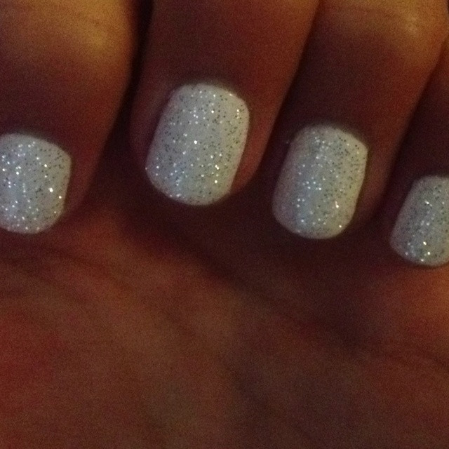White Glitter Gel Nails
 496 best ♥ Dope Nails ♥ images on Pinterest