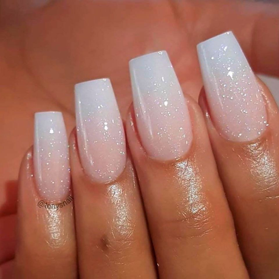 White Glitter Ombre Nails
 How to Do French Ombré Dip Nails Nails