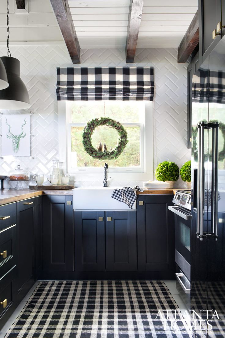 White Hut Kitchen
 1000 images about White Cottage Kitchens on Pinterest