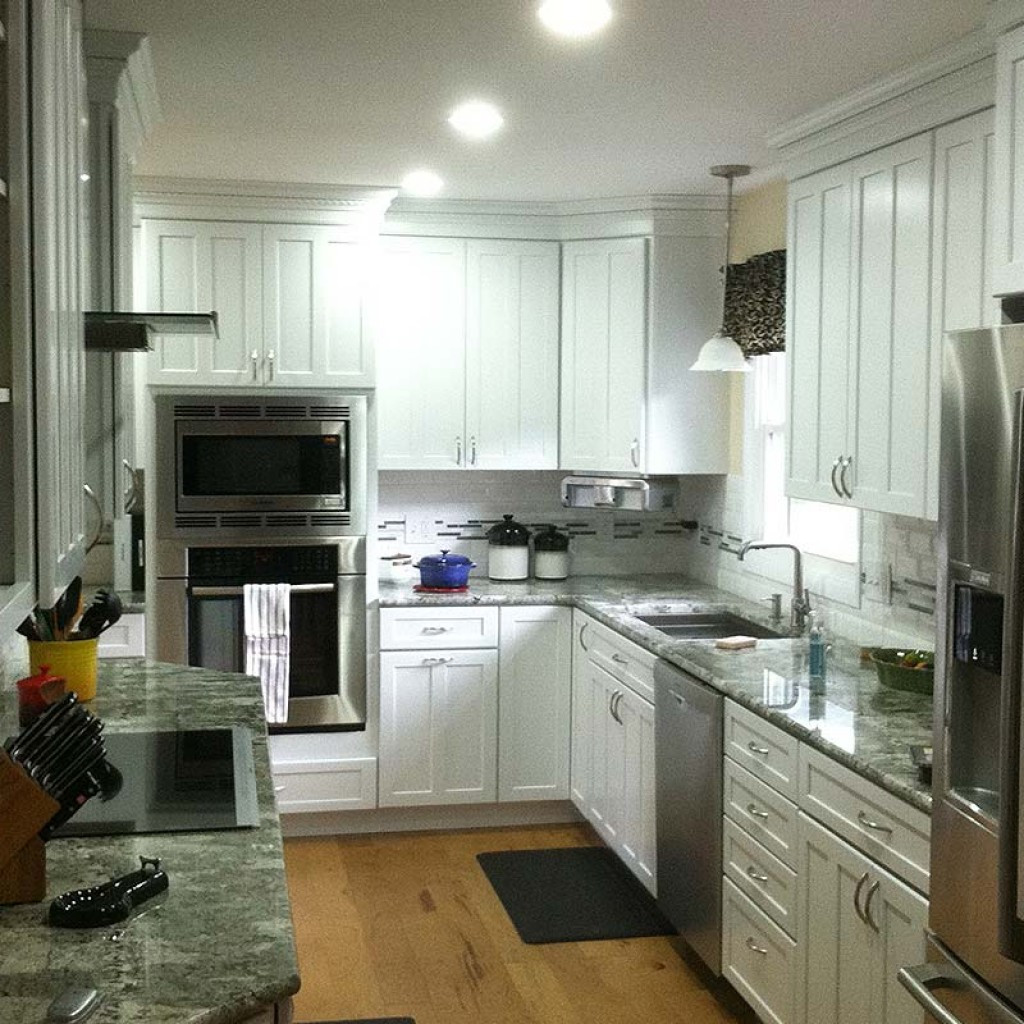 White Kitchen Cabinet Styles
 Craftmade Cabinets