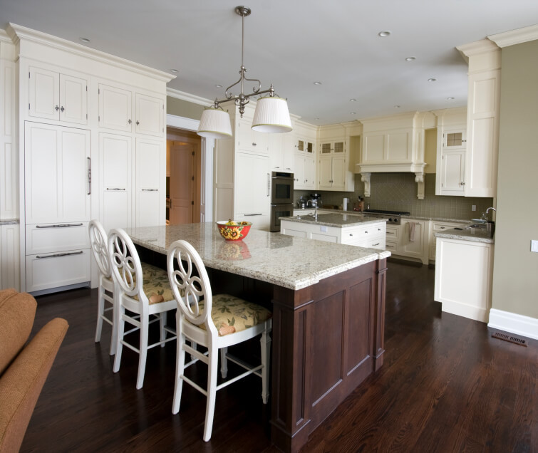 White Kitchen Wood Floors
 35 Striking White Kitchens with Dark Wood Floors PICTURES