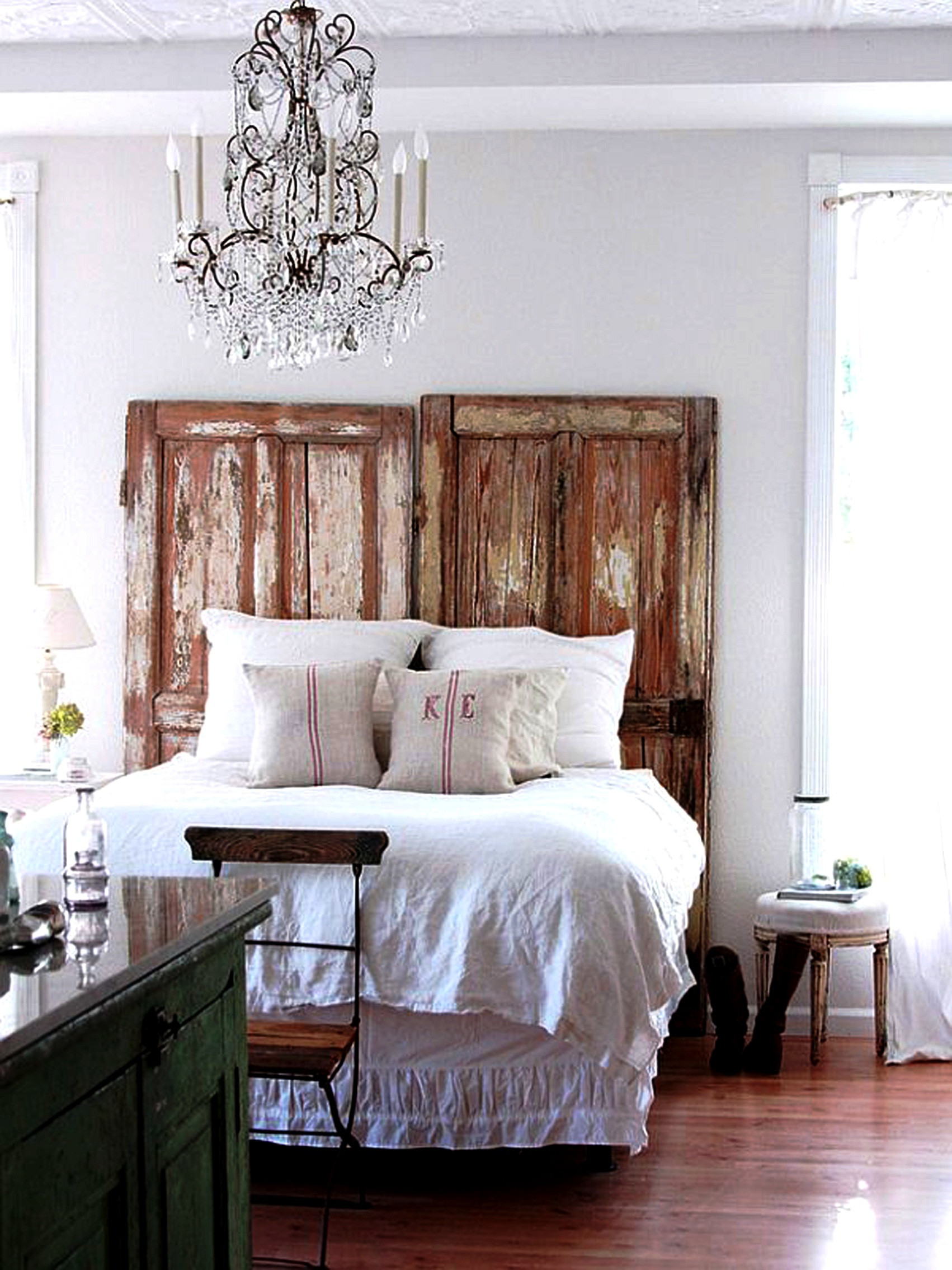 White Rustic Bedroom
 Rustic Chic Home Decor Ideas – You Bet Your Pierogi