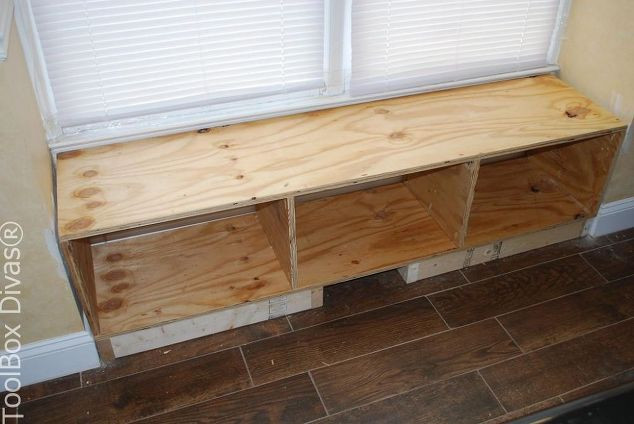 Window Bench Seat With Storage
 DIY Window Bench Seat With Drawer Storage