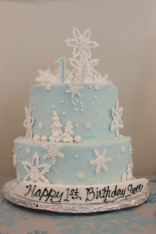 Winter Birthday Cake
 six past midnight Gwen s Winter e derland Party