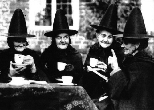 Witches Tea Party Ideas
 SOAKOLOGY