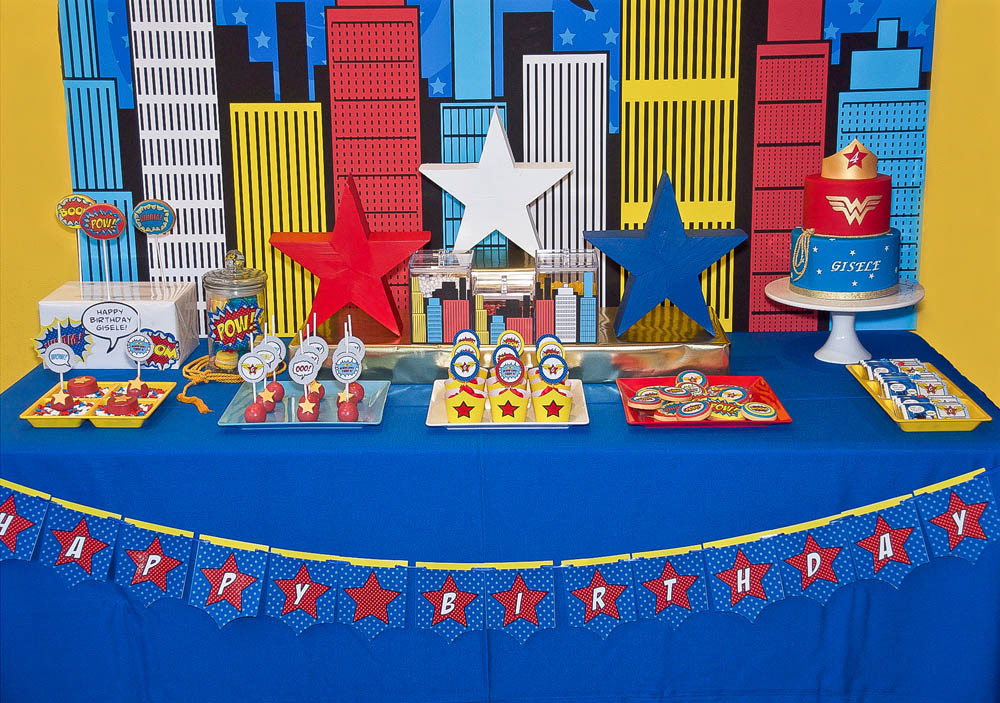 Wonder Woman Birthday Party Supplies
 A ic Style Wonder Woman Super Hero Birthday Party