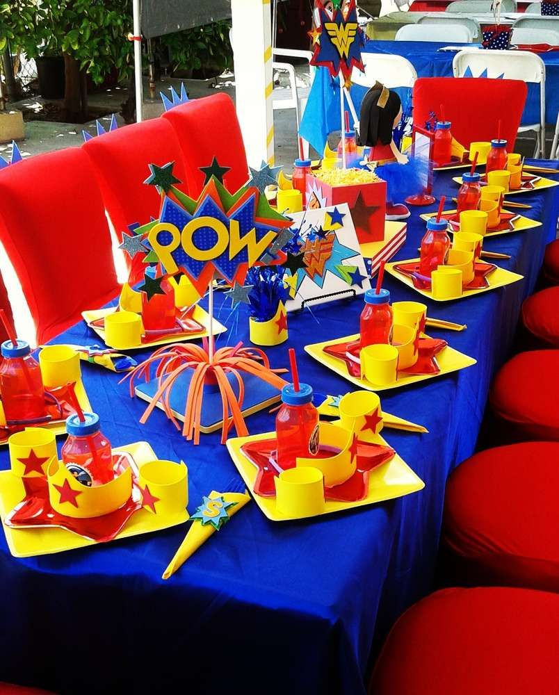Wonder Woman Birthday Party Supplies
 Wonder Woman Birthday Party Ideas 1 of 17