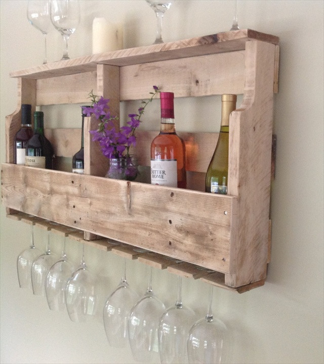 Wood Pallet Wine Rack DIY
 DIY Pallet Wine Rack Shelf