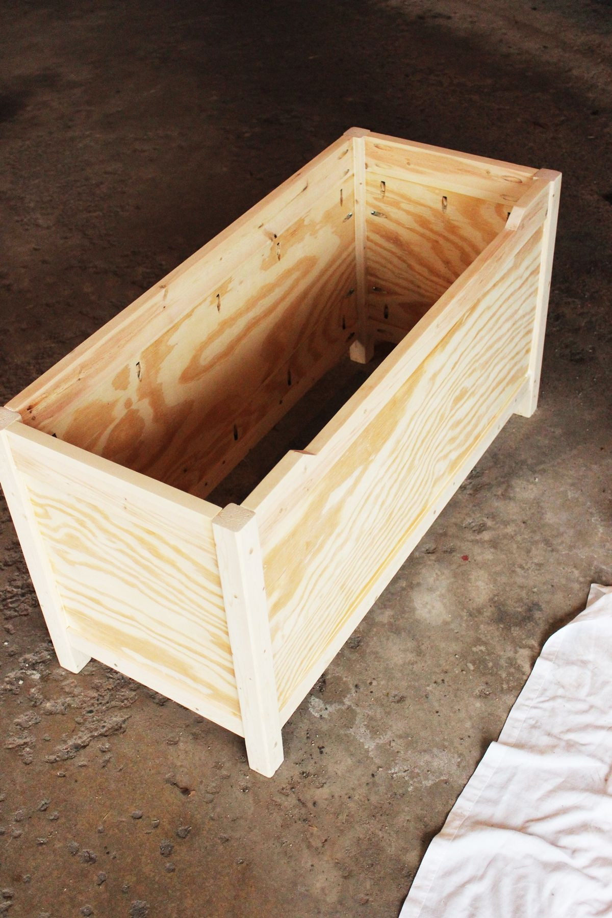Wooden Box DIY
 DIY Modern Wooden Toy Box with Lid A Step by Step Tutorial