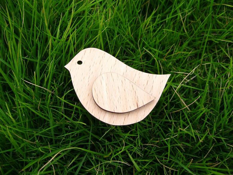Wooden Brooches
 Vintage bird with an wing cute design fashion wooden bird