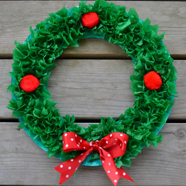 Wreath Craft For Kids
 Easy Craft for Kids Paper Plate Christmas Wreath