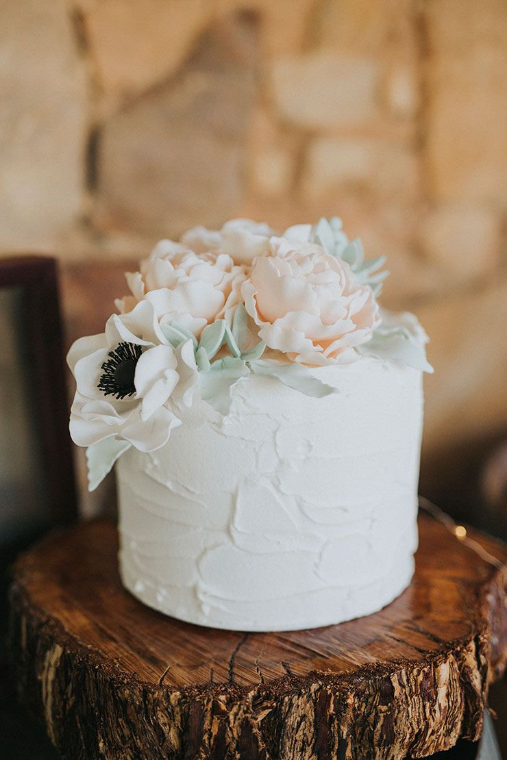 Www.wedding Cakes
 Rustic Floral Wedding Inspiration with Copper Highlights