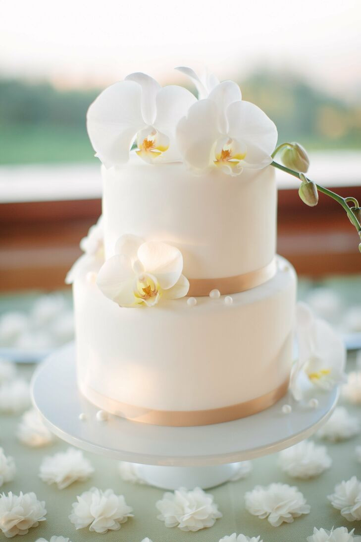 Www.wedding Cakes
 Chic Orchid Wedding Cake
