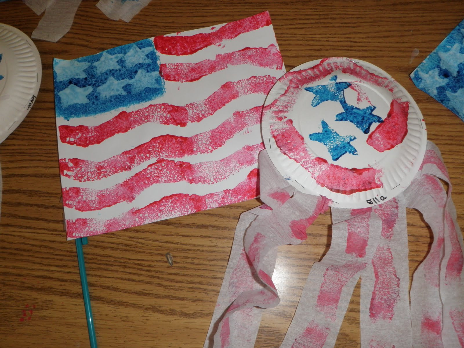 4th Of July Arts And Crafts For Preschoolers
 Preschool Crafts for Kids 4th of July Flag and Shaker Craft