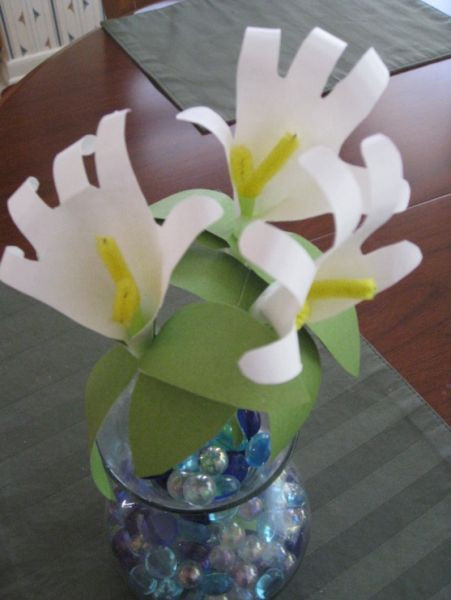 Arts And Crafts For Mother's Day
 Footprint art Crafts for kids and Mother s day on Pinterest