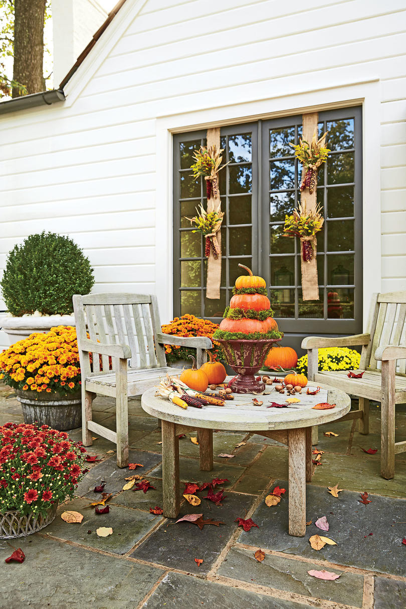 Autumn Outdoor Decor
 Outdoor Decorations for Fall Southern Living