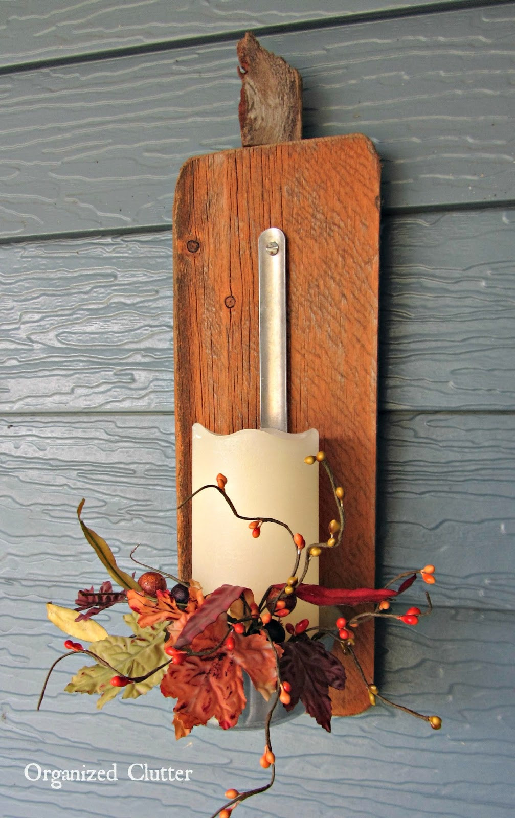 Autumn Wood Crafts
 Reclaimed Wood & Ladle Autumn Candle Holder