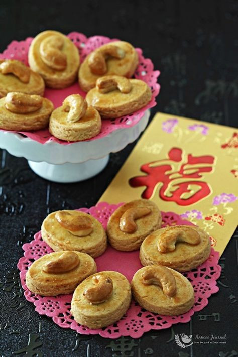 Chinese New Year Cookie Recipe
 Cashew Nut Cookies for Chinese New Year Recipe