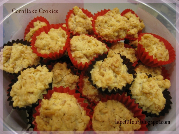 Chinese New Year Cookie Recipe
 la petit four Chinese New Year Cornflake Cookies