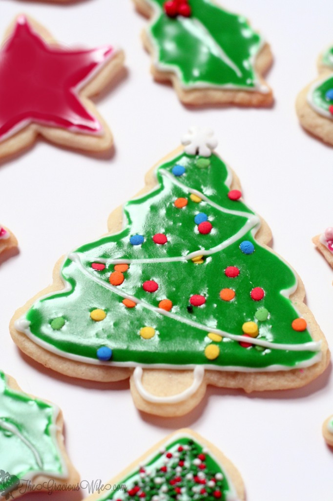 Christmas Cookie Frosting Recipe
 Flooding with Royal Icing for Sugar Cookies Christmas