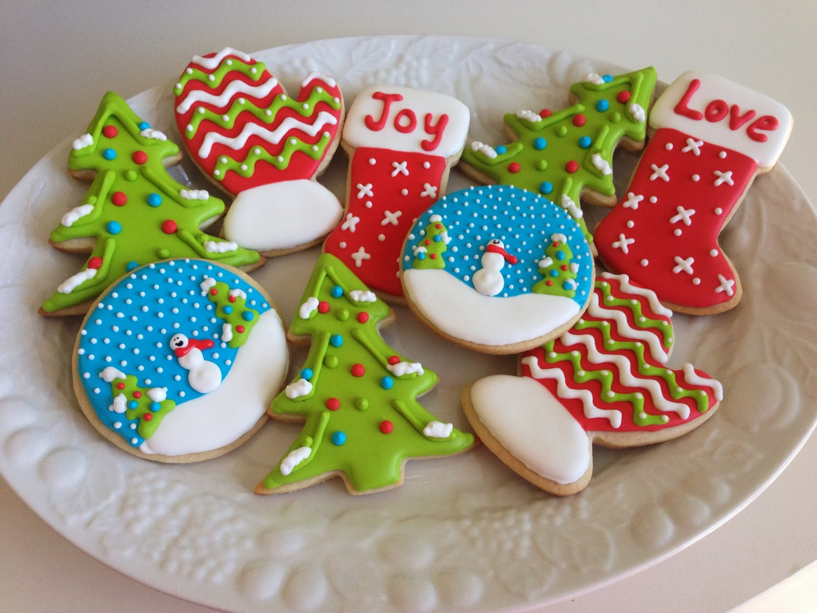 Christmas Cookie Frosting Recipe
 monograms & cake Christmas Cut Out Sugar Cookies with
