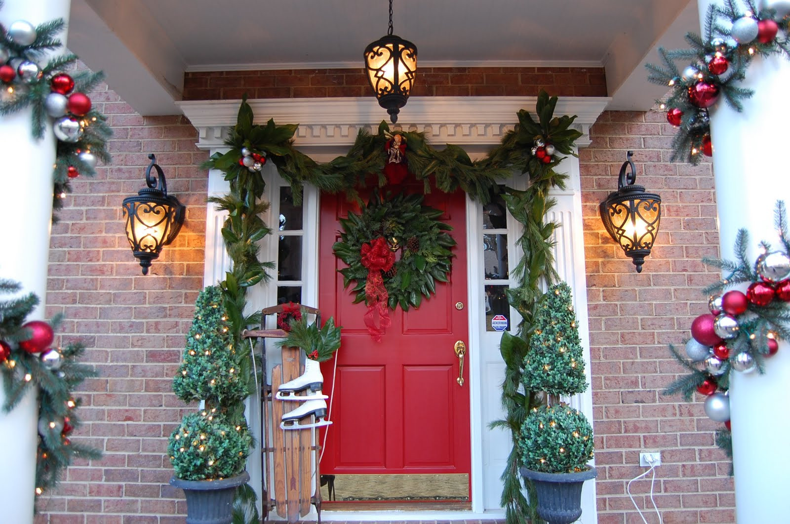 Christmas Outdoor Decor
 50 Best Outdoor Christmas Decorations for 2016