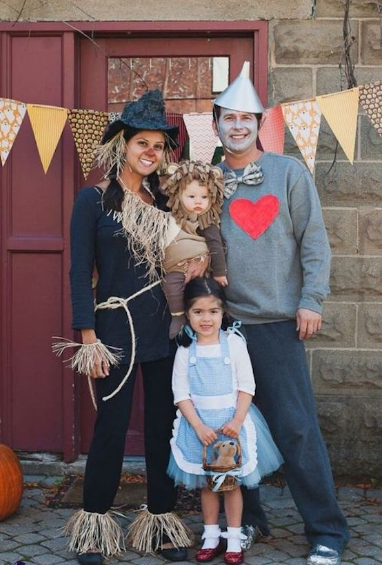 Couple Costumes Ideas For Halloween
 20 Halloween Costume Ideas For The Family Feed Inspiration