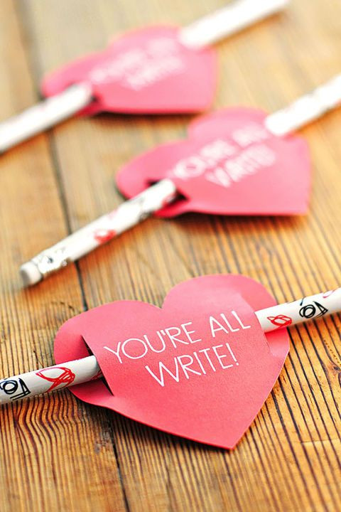 Diy Ideas For Valentines Day
 35 Easy DIY Valentine s Day Cards to Give Your Loved es