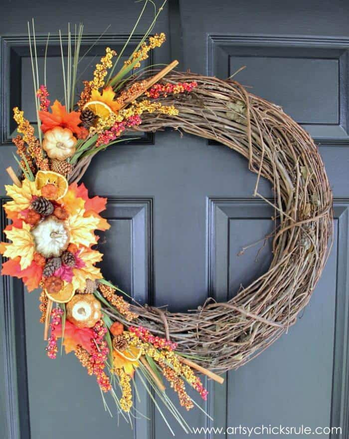 Diy Thanksgiving Wreaths
 7 DIY Thanksgiving Wreath Designs To Make Your Home Extra