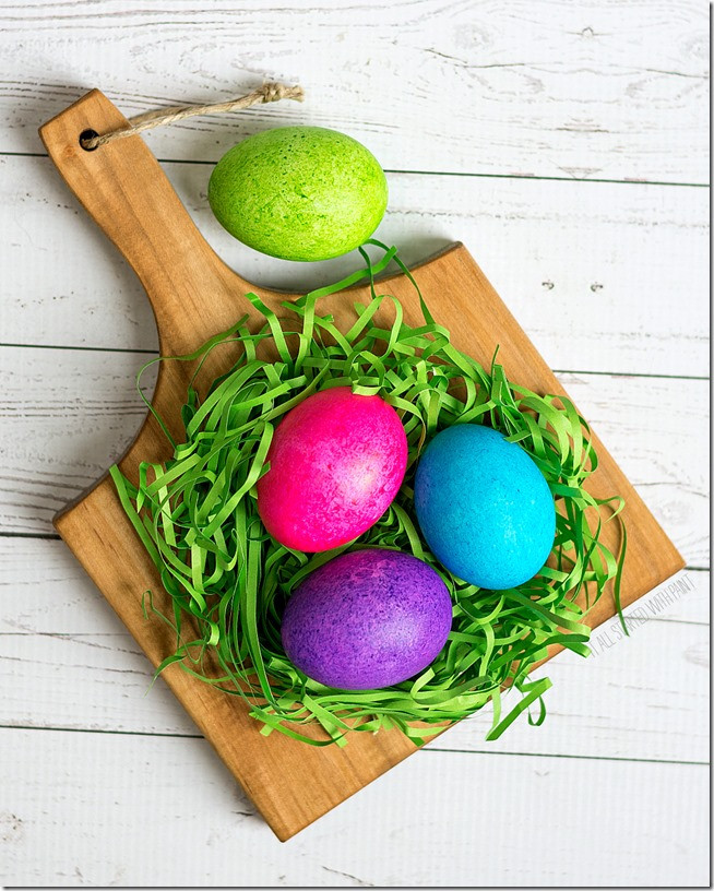 Dyeing Easter Eggs With Food Coloring
 Dye Easter Eggs With Rice & Food Coloring It All Started