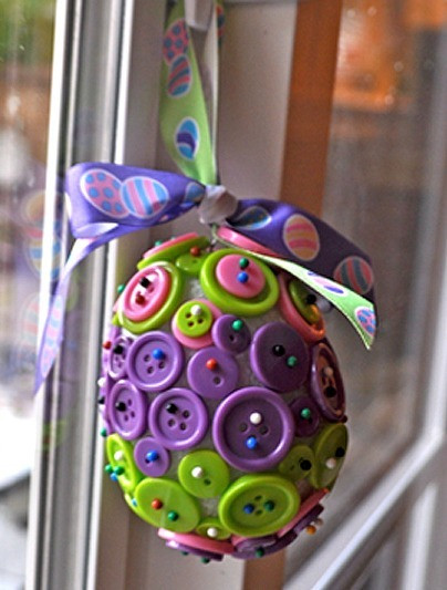 Easter Crafts To Make And Sell
 Easter Button Eggs