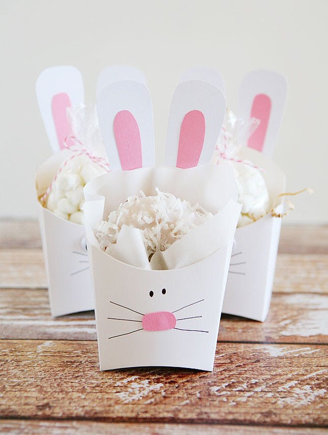 Easter Party Favors
 20 Modern Party Favors to DIY for Your Easter Brunch