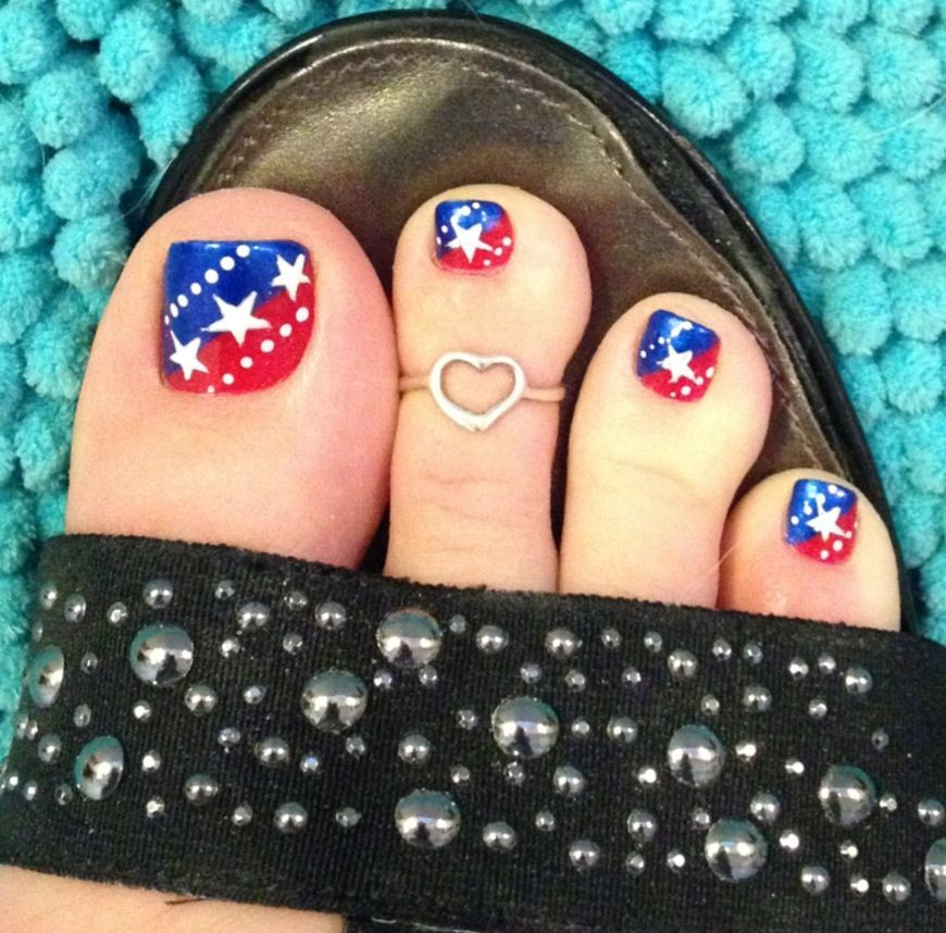 Easy Fourth Of July Nails Design
 DIY 4th of July Nails