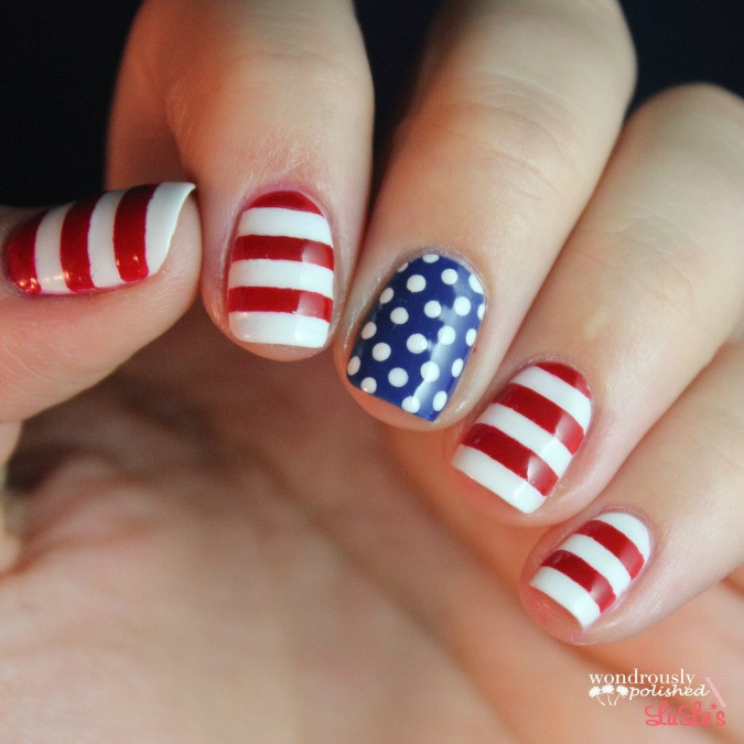 Easy Fourth Of July Nails Design
 Mani Monday Fourth of July Nails 4 ways Lulus