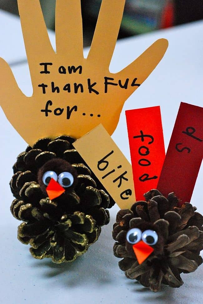 Easy Thanksgiving Crafts
 Festive Fun 12 Easy Thanksgiving Crafts for Kids