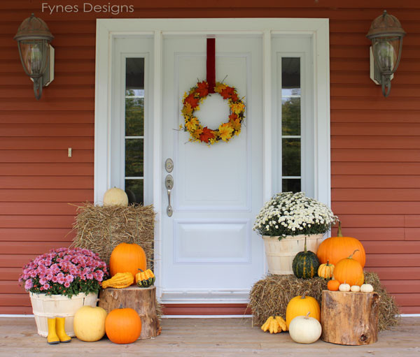 Fall Decor Ideas For Front Porch
 Fall Porch Decorating Ideas FYNES DESIGNS