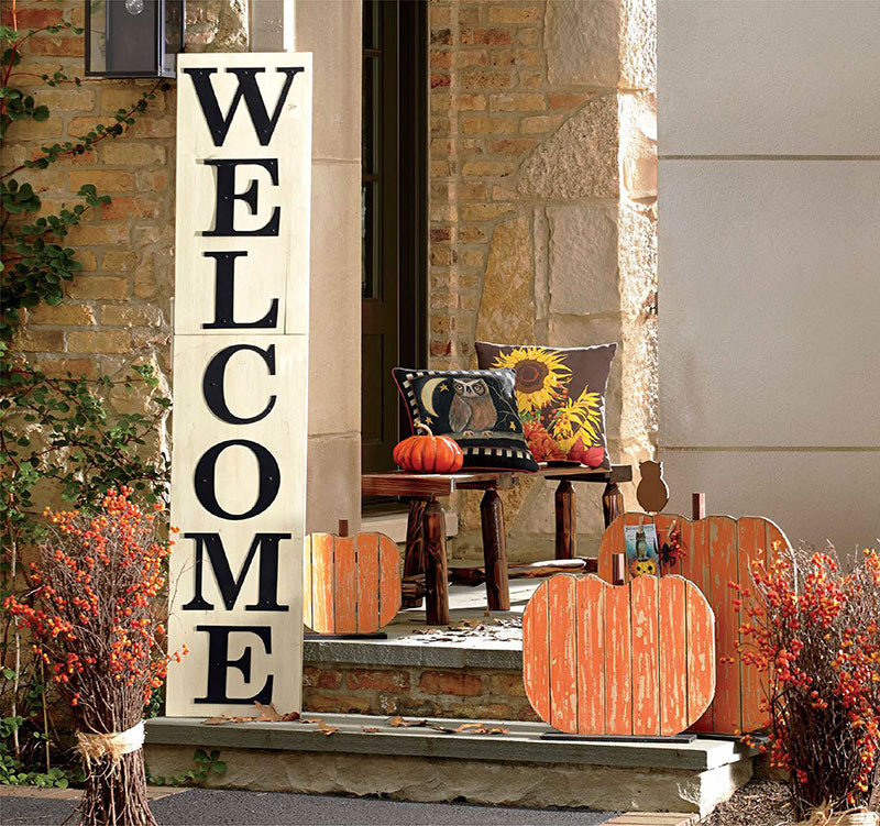 Fall Decor Ideas For Front Porch
 Front Porch Decorating Ideas for Fall