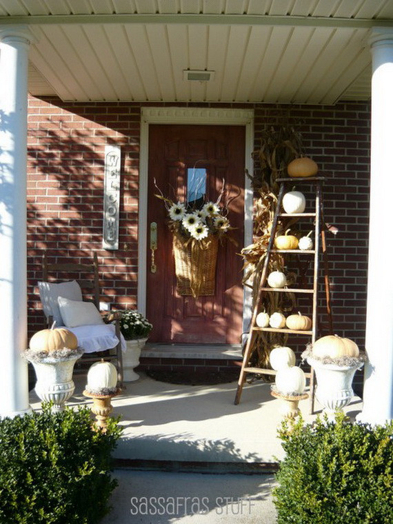 Fall Decor Ideas For Front Porch
 22 Fall Front Porch Ideas veranda