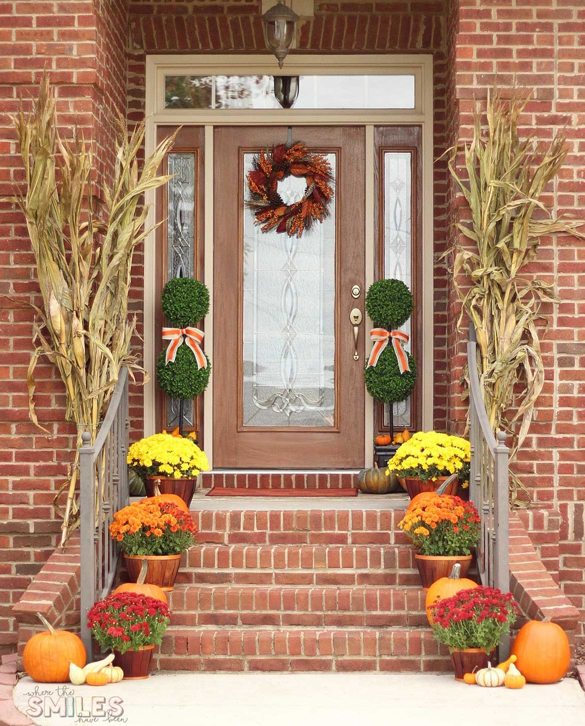 Fall Decor Ideas For Front Porch
 Fall Front Porch Decor Our Happy Harvest at Home