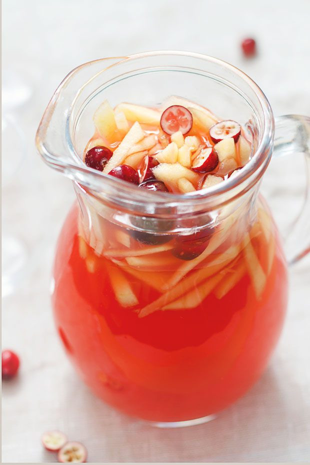 Fall White Sangria Recipe
 Fall Sangria Recipe with Apple and Cranberry — Eatwell101